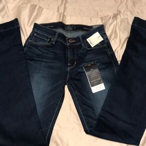 Lucky Brand Brooke Flair